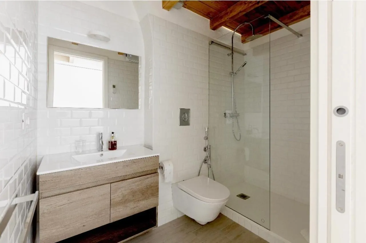 Nice Downtown Loft Apartment Rome Italy